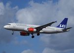 OY-KAM @ EKCH - Short finals to land