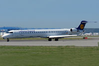 D-ACKK @ LFBO - Taxiing - by micka2b
