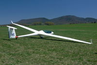 N127WE @ 92A - Spring fly-in Chilhowee Gliderport April 2006 - by Phil Snider