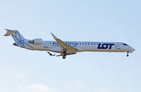 ES-ACI @ CPH - Copenhagen 3.4.2017 L/D R-04L - by leo larsen