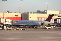 N924DN @ KATL - MD-90-30 - by Mark Pasqualino