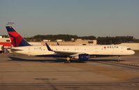 N6709 @ KATL - Boeing 757-200