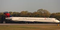 N971DL @ KATL - MD-88