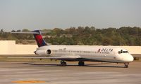 N950DL @ KATL - MD-88