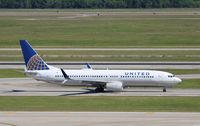 N14249 @ KIAH - Boeing 737-800