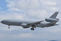 86-0038 @ KBOI - Over the numbers for RWY 28L. 60th AMW, Travis AFB, CA