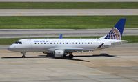 N83329 @ KIAH - ERJ 170-200 LR