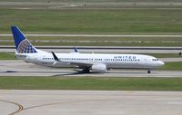 N38403 @ KIAH - Boeing 737-900