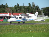 ZK-TWN @ NZAR - rolling - by magnaman
