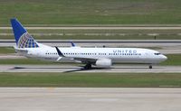 N37273 @ KIAH - Boeing 737-800 - by Mark Pasqualino