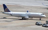 N88331 @ KIAH - ERJ 170-200 LR