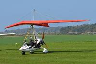 G-MWMI @ X3CX - Just landed at Northrepps. - by Graham Reeve