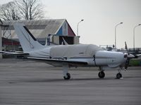 N898BB @ LFPN - Parked - by Romain Roux
