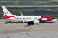 D-ATUZ @ EDDL - Dusseldorf Airport - by Jeroen Stroes