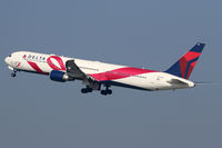 N845MH @ EDDL - Dusseldorf Airport - by Jeroen Stroes