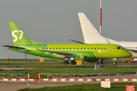 N816MA @ EGSH - Removed from spray in S7 colour scheme. - by keithnewsome