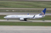 N68452 @ KIAH - Boeing 737-900ER