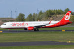 OE-LCM @ VIE - Niki Air Berlin