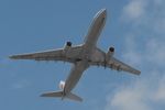 B-6525 @ ZBAA - Climb out