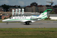 OO-FYS @ ESSB - Lining up runway 30. - by Anders Nilsson