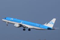 PH-EZU @ EGCC - At Manchester - by Guitarist