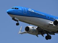 PH-BXZ @ LFBD - KL1317 from Amsterdam landing runway 23 - by Jean Goubet-FRENCHSKY