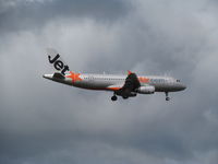 VH-VGO @ NZAA - from puhinui road view point - by magnaman
