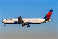 N836MH @ EDDF - Boeing 767-432ER - by Jerzy Maciaszek