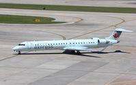 C-FUJZ @ KIAH - CL-600-2D15