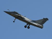 QA211 @ LFBD - QATAR AIR FORCE test flight landing runway 05 - by Jean Goubet-FRENCHSKY