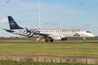PH-EZX @ EHAM - KLMCITYHOPPER/SKYTEAM