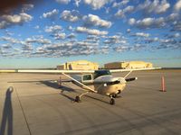 N3224C @ KABQ - N3224C at ABQ - by Tavo Gutierrez