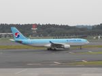 HL8212 @ NRT - Taxying for departure