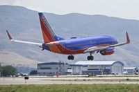 N705SW @ KBOI - About to land on RWY 10R. - by Gerald Howard