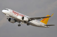 TC-NBB @ EDDL - at dus - by Volker Hilpert
