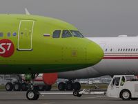 VP-BHP @ LFBD - S7 Airlines pushback Sabena Technics - by Jean Goubet-FRENCHSKY