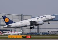 D-AIBG @ EGCC - At Manchester - by Guitarist