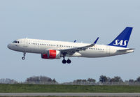 LN-RGO @ CPH - Copenhagen 2.5.2017 - by leo larsen