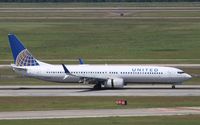 N32404 @ KIAH - Boeing 737-900