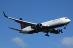 N183DN @ EGLL - Short finals to land 09L at Heathrow
