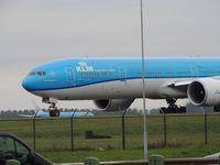 PH-BVN @ EHAM - KLM BOEING 777 TAXING TO RUNWAY 36C - by fink123