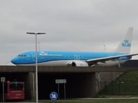 PH-HSD @ EHAM - KLM 737 ON QUEBEC - by fink123