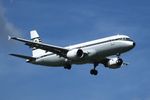 EI-DVM @ EGLL - Short finals to land Heathrow 09L  e