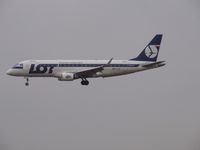 SP-LIO @ EBBR - LOT EMBREAR ON FINAL - by fink123