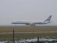 TF-FIX @ EHAM - ICELANDAIR 757 - by fink123