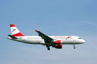 D-ABZC @ EKCH - D-ABZC landing rw 22L. Now in Austrian c/s. - by Erik Oxtorp