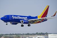 N7725A @ KBOI - Approach to RWY 10L. - by Gerald Howard
