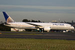 N27957 @ YSSY - in from LAX - by Bill Mallinson