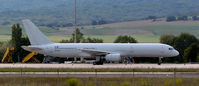 OO-TFA @ LEVT - Foronda - Vitoria-Gasteiz - España - by Pedro Martinez de Antoñana