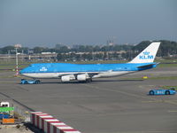 PH-BFS @ EHAM - KLM 747 - by fink123